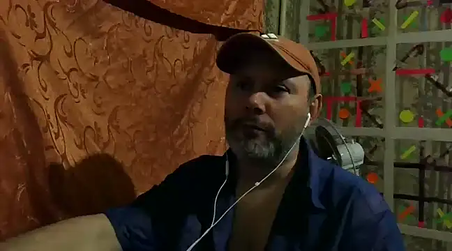 Snapshot of AgnichBan chatting on 12-26-24, 03:42 AgnichBan online show from 12-26-24, 03:42