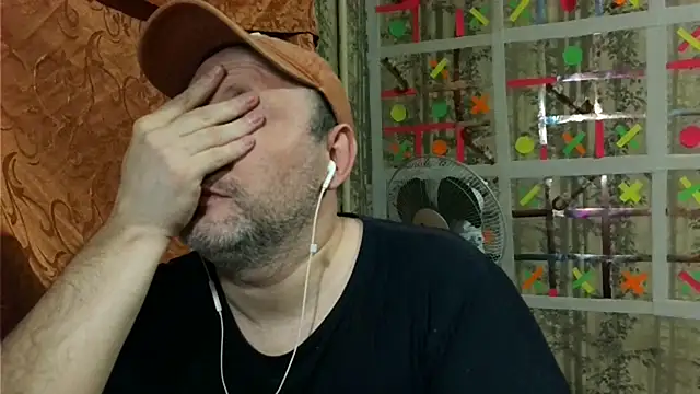 Snapshot of AgnichBan chatting on 01-09-25, 03:23 AgnichBan online show from 01-09-25, 03:23