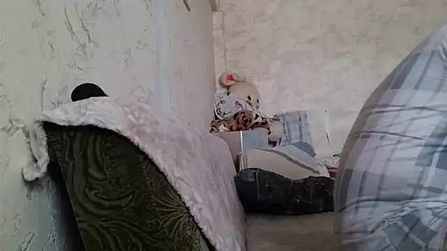 Snapshot of AgnichBan chatting on 01-12-25, 04:52 AgnichBan online show from 01-12-25, 04:52