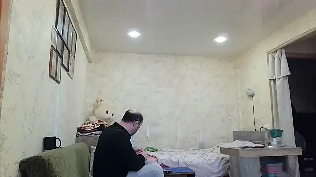 Snapshot of AgnichBan chatting on 01-19-25, 05:58 AgnichBan online show from 01-19-25, 05:58