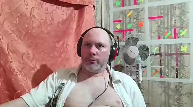 Snapshot of AgnichBan chatting on 03-13-25, 03:28 AgnichBan online show from 03-13-25, 03:28