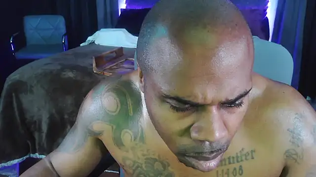 Dcrush17 online show from 12-13-24, 03:05