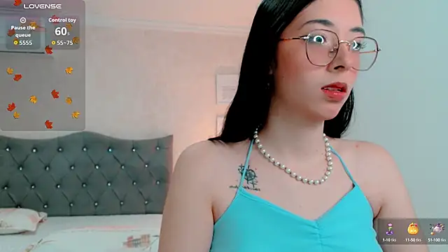 brooklove doll online show from 10-13-25, 02:11