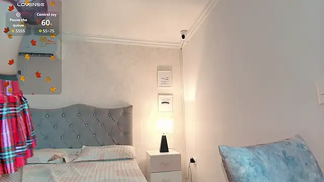 brooklove doll online show from 10-28-25, 08:22