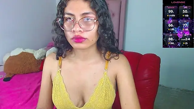 Cynthia hazel online show from 03-21-25, 05:11