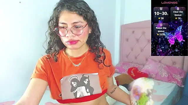 Cynthia hazel online show from 10-09-25, 05:16