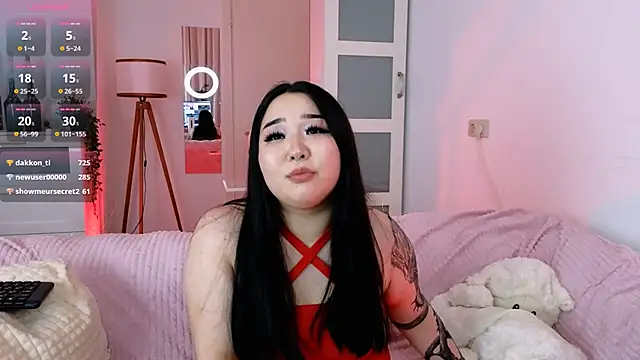 mei honey  online show from 12-25-24, 08:40