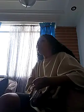 Snapshot of devi_black13_ chatting on 02-25-25, 05:15 devi black13 online show from 02-25-25, 05:15