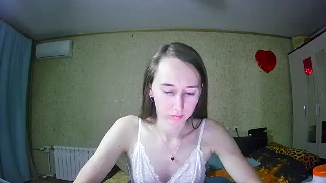 --Model--2 online show from 12-11-24, 11:54