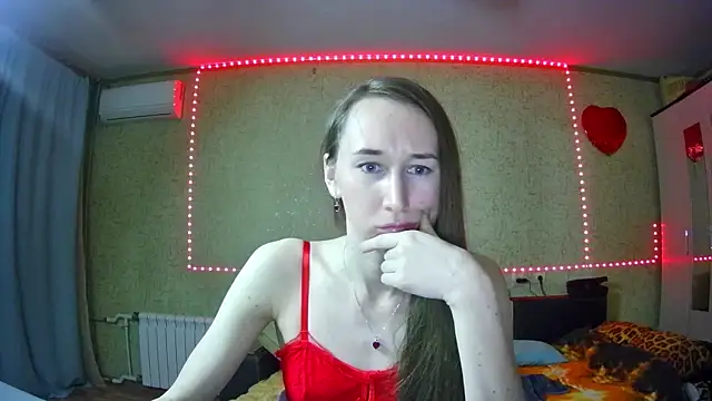 --Model--2 online show from 12-13-24, 10:34