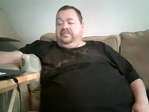 Snapshot of hitman_35 chatting on 01-31-25, 10:42 hitman 35 online show from 01-31-25, 10:42