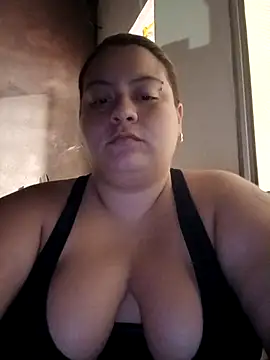 Snapshot of carola_hotwife chatting on 09-27-25, 10:59 carola hotwife online show from 09-27-25, 10:59