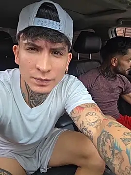 Snapshot of christangel_96_ chatting on 11-16-25, 06:02 christangel 96 online show from 11-16-25, 06:02