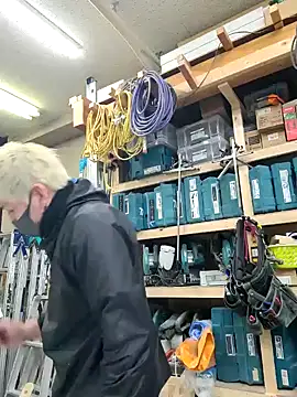 da--------i online show from 02-11-25, 06:51