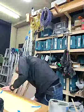 da--------i online show from 02-19-25, 09:50