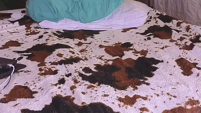 missnew2 online show from 11-14-25, 03:38