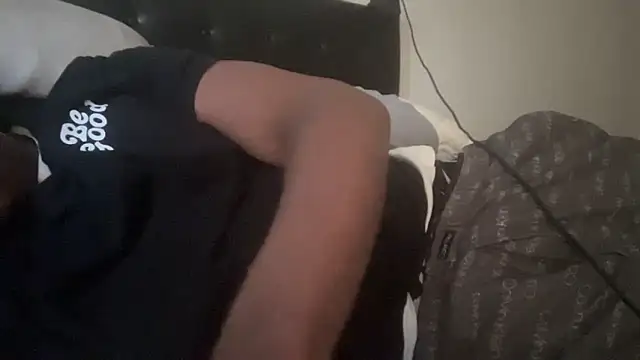 Snapshot of tokenkingtn chatting on 11-29-25, 05:27 tokenkingtn online show from 11-29-25, 05:27