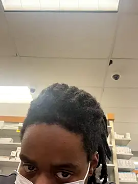 Snapshot of tokenkingtn chatting on 12-01-25, 12:37 tokenkingtn online show from 12-01-25, 12:37