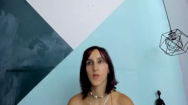 Snapshot of Ambar_Roux_ chatting on 01-07-25, 07:59 Ambar Roux  online show from 01-07-25, 07:59