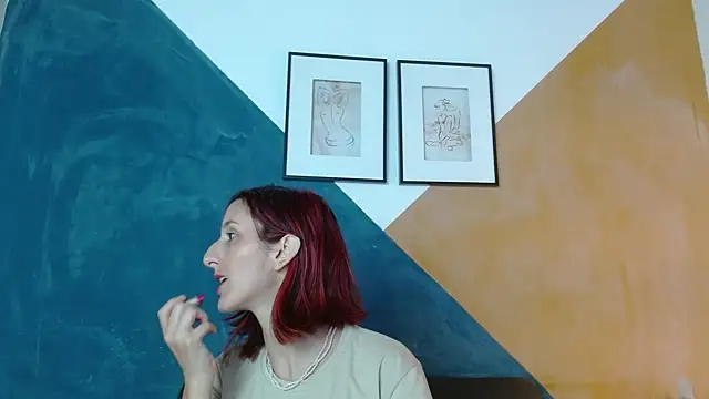 Snapshot of Ambar_Roux_ chatting on 01-29-25, 06:39 Ambar Roux  online show from 01-29-25, 06:39