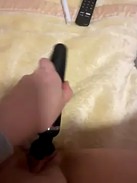 luisa1 online show from 12-05-25, 08:12