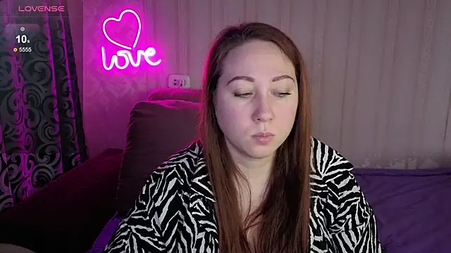 KellyCrystall online show from 11-08-25, 06:46