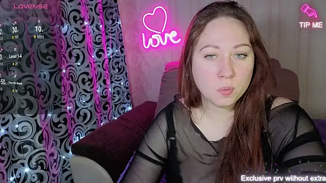 Snapshot of KellyCrystall chatting on 01-14-26, 09:15 KellyCrystall online show from 01-14-26, 09:15