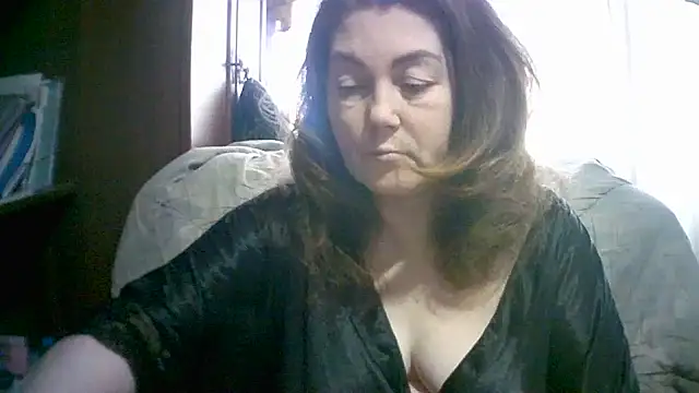 Madame-Butterfly online show from 11-16-25, 07:03