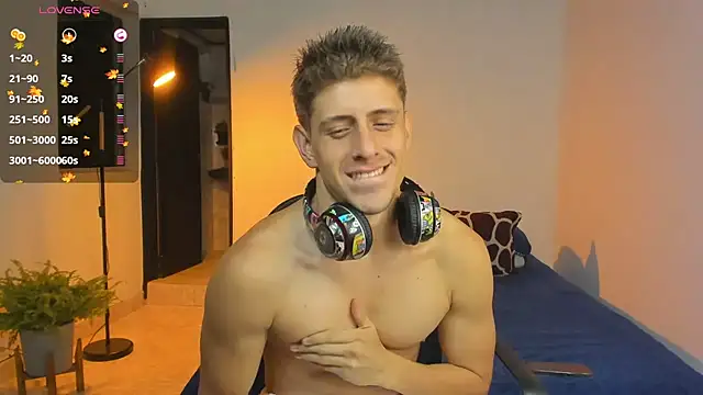 Jasperjoness online show from 10-22-25, 06:02