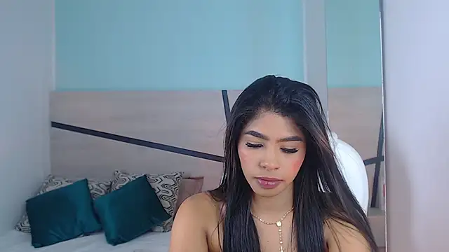 Snapshot of violeta_leon chatting on 01-21-25, 07:26 violeta leon online show from 01-21-25, 07:26
