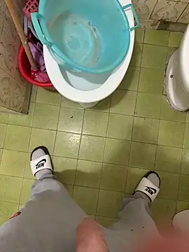 Snapshot of Miky_21 chatting on 09-29-25, 12:16 Miky 21 online show from 09-29-25, 12:16