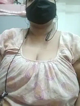 zeepe19 online show from 04-12-26, 03:44