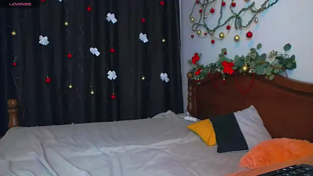 Lillianhot68 online show from 01-07-25, 11:48