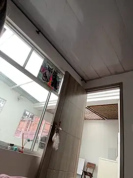 Snapshot of Victoria_starr chatting on 12-04-24, 09:35 Victoria starr online show from 12-04-24, 09:35