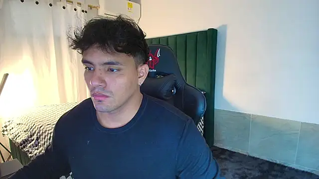 man dur07 online show from 11-29-25, 06:22