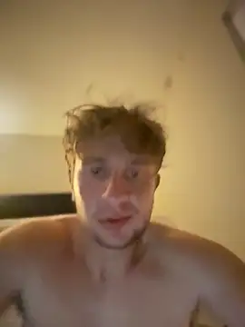 Snapshot of Posh_marc chatting on 10-30-25, 02:35 Posh marc online show from 10-30-25, 02:35