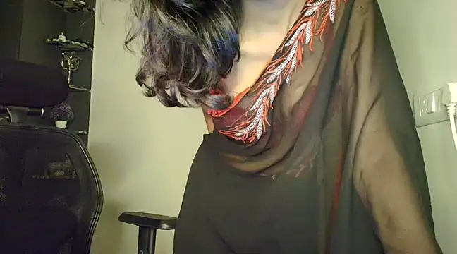 CUTE princess 143 online show from 01-06-25, 08:07