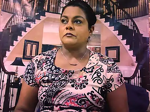 Snapshot of indianCherryPie chatting on 01-12-26, 06:18 indianCherryPie online show from 01-12-26, 06:18