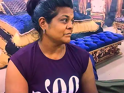 Snapshot of indianCherryPie chatting on 02-03-26, 05:16 indianCherryPie online show from 02-03-26, 05:16