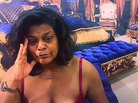 Snapshot of indianCherryPie chatting on 02-10-26, 05:33 indianCherryPie online show from 02-10-26, 05:33