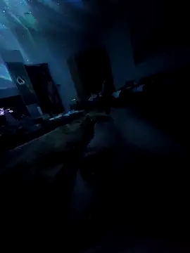 Snapshot of hotbi1981 chatting on 10-24-25, 03:25 hotbi1981 online show from 10-24-25, 03:25