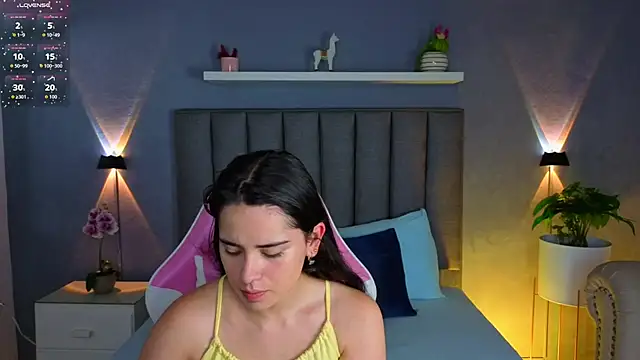 angelica dymond online show from 10-22-25, 12:27