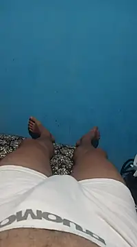 Snapshot of 1995eduardo chatting on 02-04-25, 08:17 1995eduardo online show from 02-04-25, 08:17