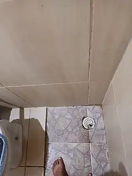 Snapshot of 1995eduardo chatting on 02-24-25, 08:47 1995eduardo online show from 02-24-25, 08:47