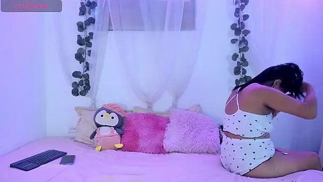 catalina and roger online show from 01-11-26, 09:31