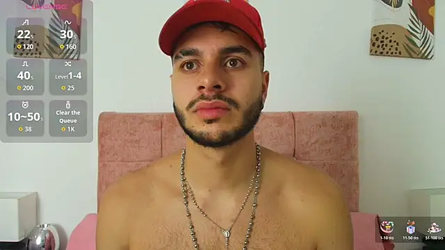 Snapshot of Amadeo_Wild chatting on 11-15-25, 01:40 Amadeo Wild online show from 11-15-25, 01:40