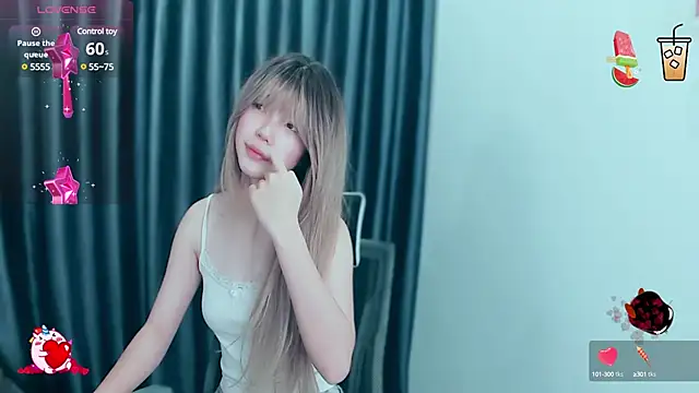 Snapshot of -Poison-Ivy- chatting on 12-17-24, 02:12 -Poison-Ivy- online show from 12-17-24, 02:12