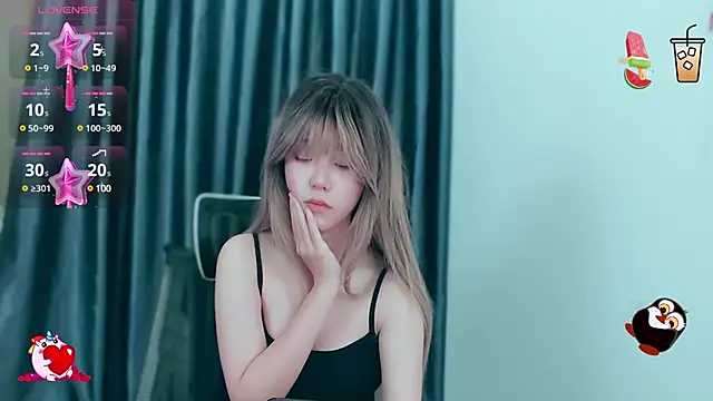 Snapshot of -Poison-Ivy- chatting on 12-25-24, 09:56 -Poison-Ivy- online show from 12-25-24, 09:56