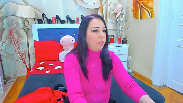 LauraSin online show from 01-26-25, 04:09