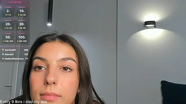 Maria  Candy online show from 12-18-24, 09:25